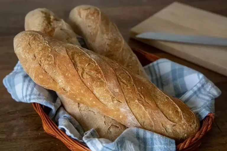 آیا انجماد نان مفید است؟